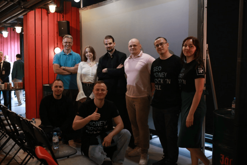 Главред Журнала Настя на SEO Club SPb